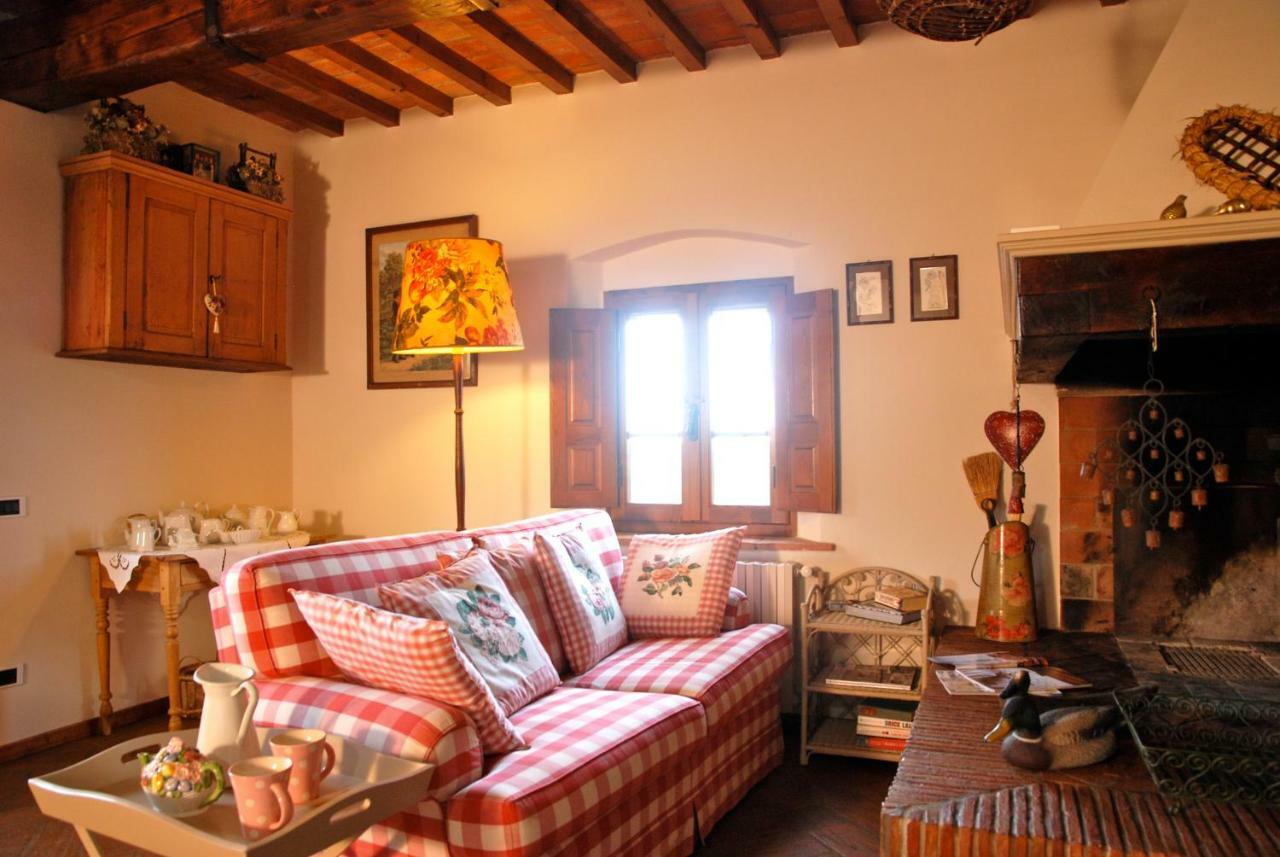 Appartamento Con Patio Privato E Giardino Tra Pisa E Firenze Palaia Kültér fotó
